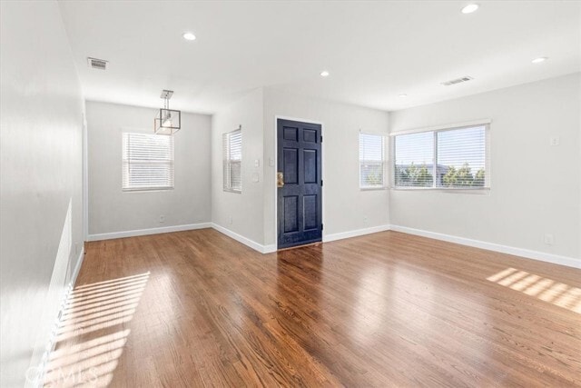 Photo - 1192 Stringer Ave