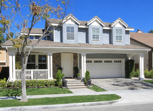 Building Photo - Experience Elevated Living in This Stunning 5-Bed/3-Bath Home in the Prestigious Ladera Ranch Com...
