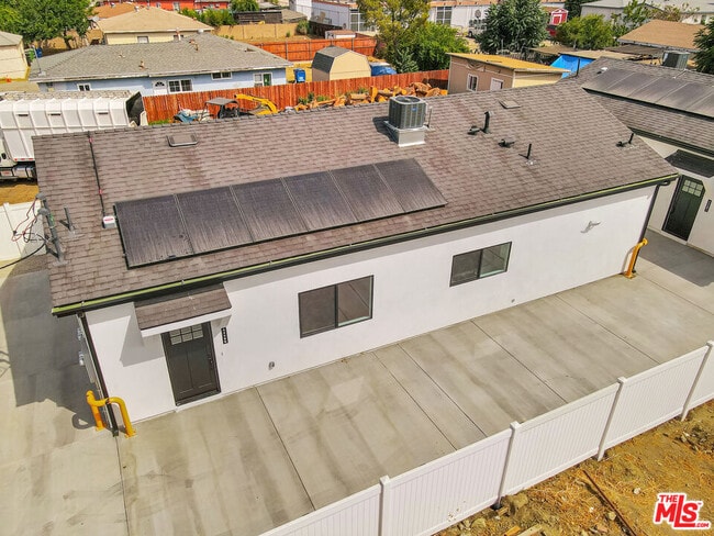 Photo - 11108 Norris Ave