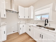 Photo - 194 W 41st Pl Unit 11