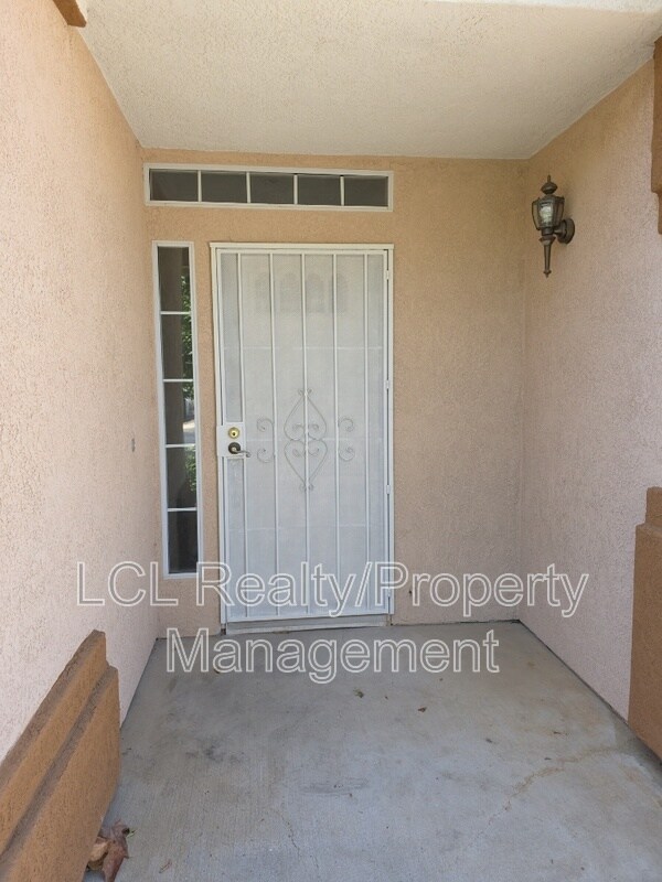 Photo - 26745 Summer Sunshine Dr House