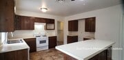 Photo - Cute 3 + 2 in Palmdale House