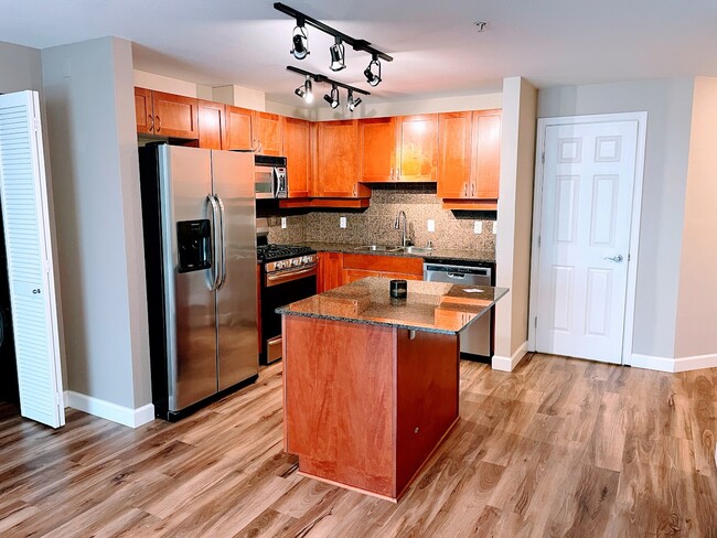 Photo - 1240 India St Townhome