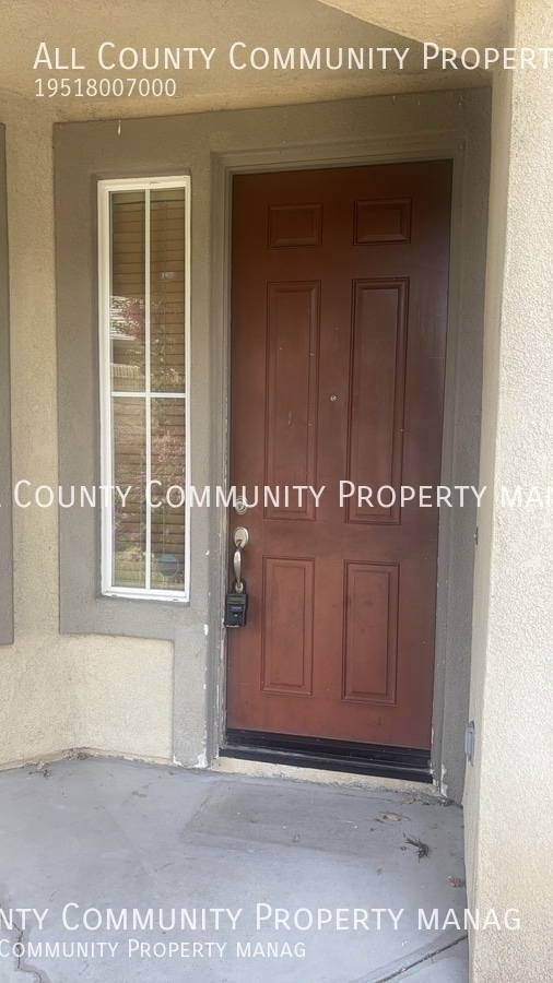 Photo - 1576 Coldridge Cir