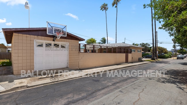 Photo - 455 Smith Ave