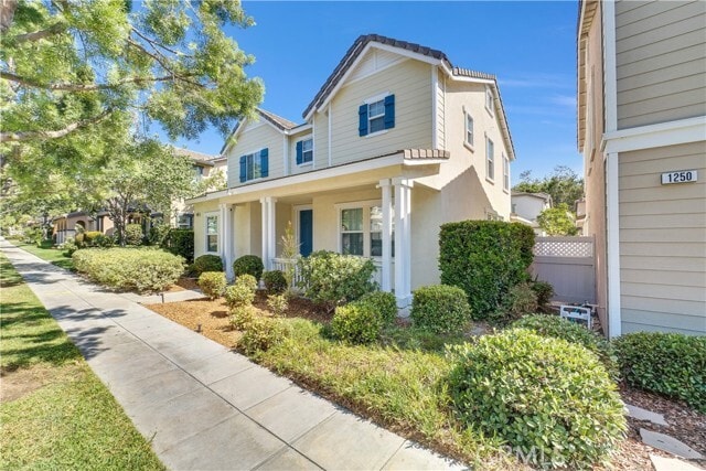 Photo - 1258 Begovich St