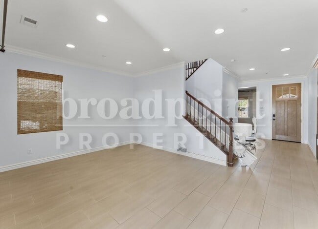 Photo - 1672 N Las Flores Dr