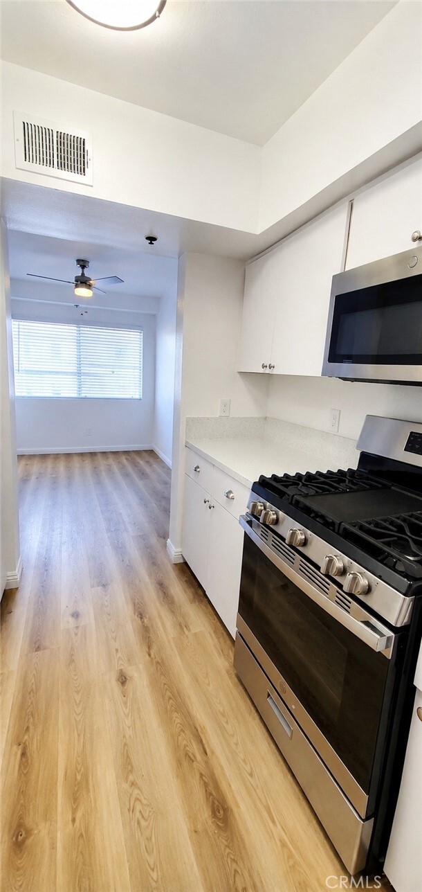 Photo - 7900 Woodman Ave