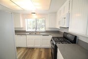 Photo - Oxnard | 4 bedroom + 2.5 bathroom Single F... House