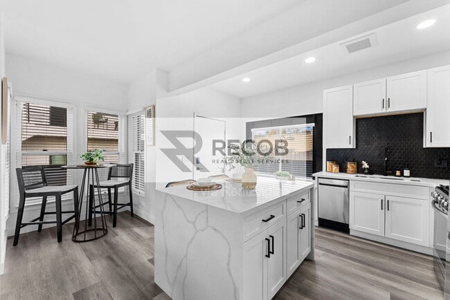 Photo - 832 Desty St Unit 1