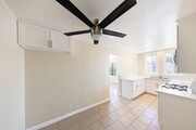 Photo - 615 S Broadway Apartment Unit C
