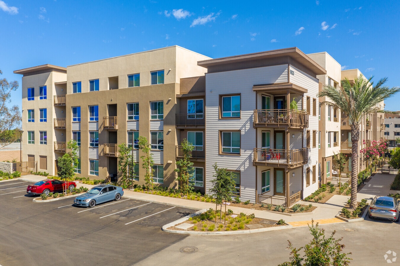 Apartment Homes - The Hub