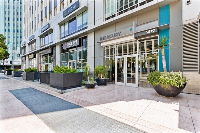 Photo - 3810 Wilshire Blvd Unit 303