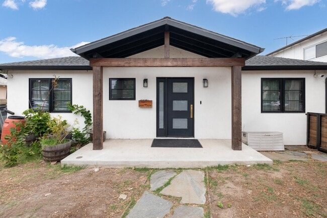 Photo - 2726 Andreo Ave