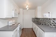 F and E plan / Dwn / 1x1 - Chateau De Ville Apartments