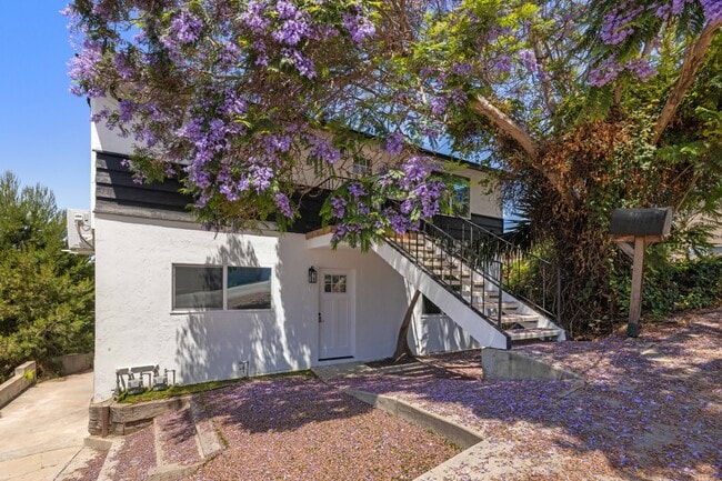 Photo - 1144 Eureka St