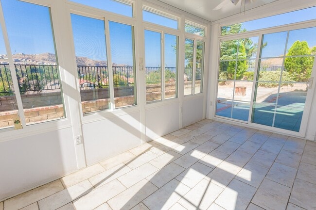 Photo - 3-Bedroom Home with Sunroom, Views, and Ga...