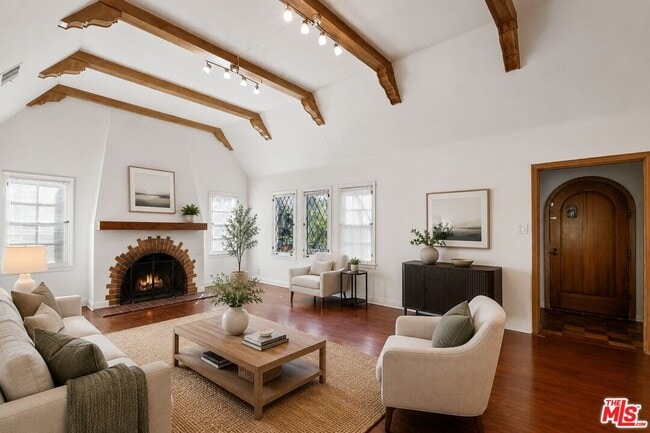 Photo - 10530 Kinnard Ave
