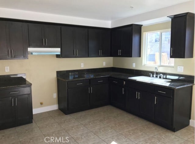 Photo - 8925 Menlo Ave