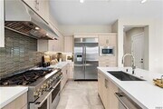 Photo - 220 Burwood