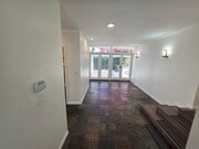 Photo - 310 S Thurston Ave