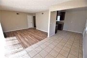 Photo - 2815 St Elmo Dr House