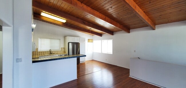 DINING AREA - 3820 Ocean Dr Unit 3820 OCEAN DRIVE MANHATTAN BEACH CA 90266