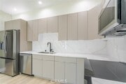 Photo - 11120 Emelita St