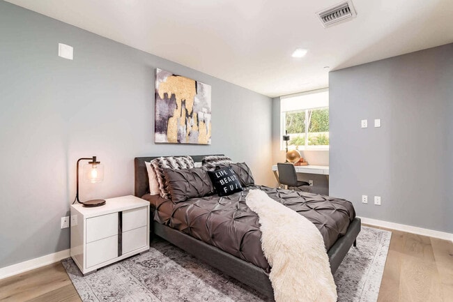 Photo - Windsor Square Villas