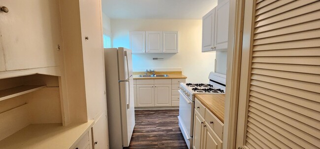 Photo - 916-922 Orange Ave. Unit 920-4