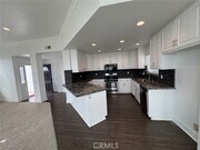 Photo - 314 Cazador Ln Unit B