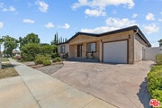 Photo - 17332 Bullock St House