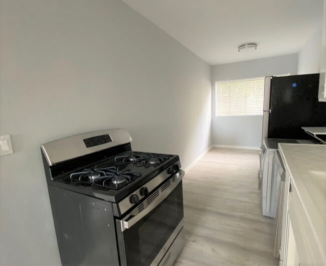 Photo - 1448 Butler Ave