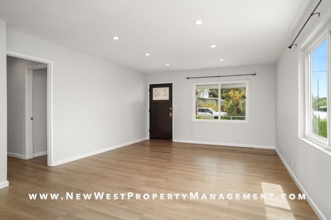 Photo - Upgraded Oceanside 3 Bedroom, Available Now! Small Pet OK!