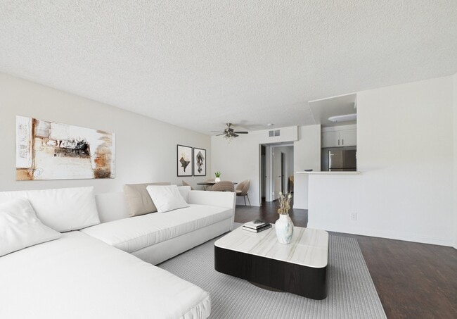 Photo - The Woodside Apartments