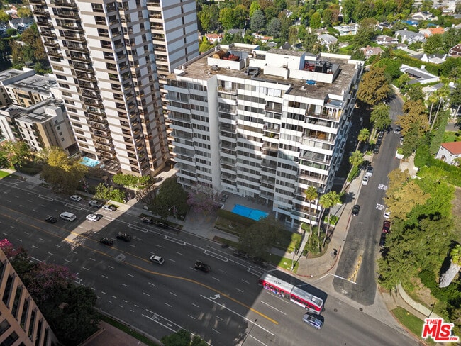 Photo - 10433 Wilshire Blvd Unit 301