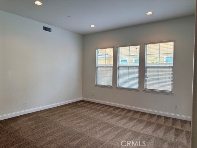 Photo - 6012 Porto St