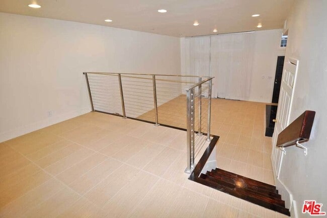 Photo - 1138 20th St Unit 12