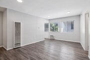 Photo - 1253 Havenhurst Drive Apartments
