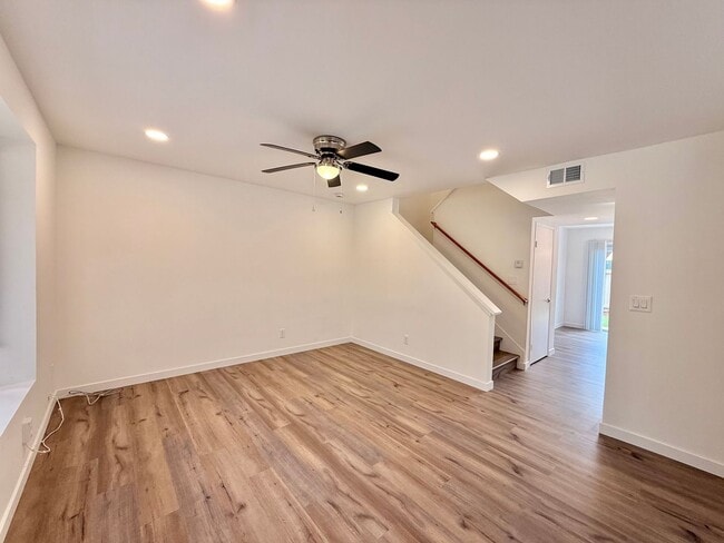 Photo - 2881 Casey St Unit 2881A