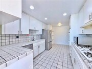 Photo - 1129 Larrabee St Unit 10