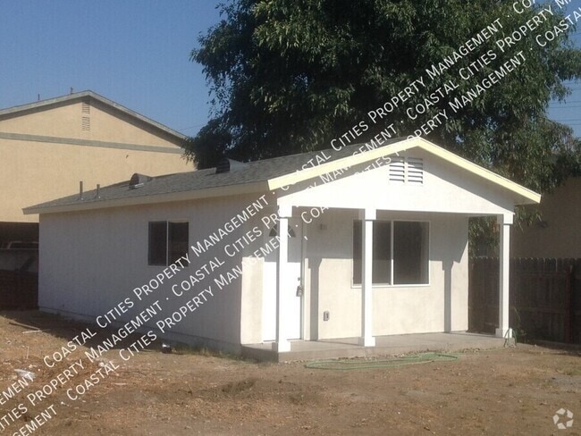 Building Photo - 186 S Palm Ave Unit Back Rental