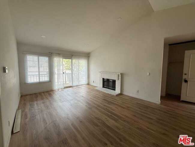 Photo - 8721 Endsleigh Ave Unit F