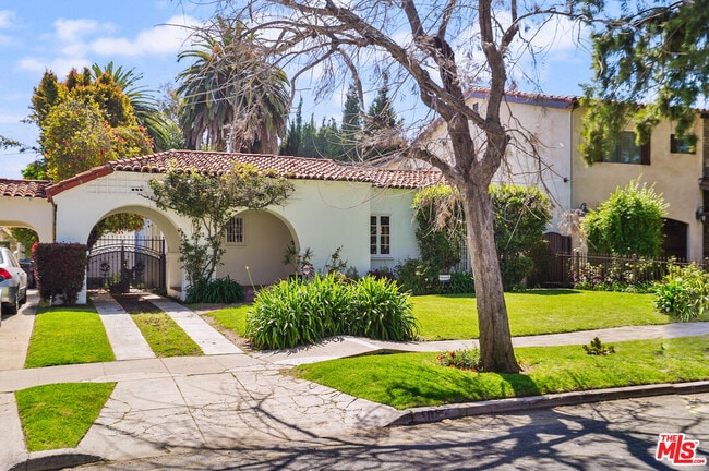 Photo - 1931 Midvale Ave House