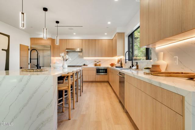 Photo - 708 Skyview Terrace