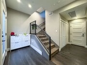 Photo - 519 W Newby Ave Condo