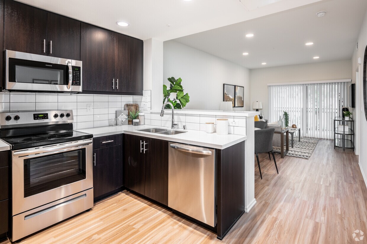 3D Tour - Lincoln East