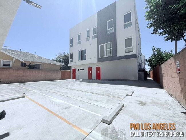 Building Photo - 1258 Leighton Ave Unit B