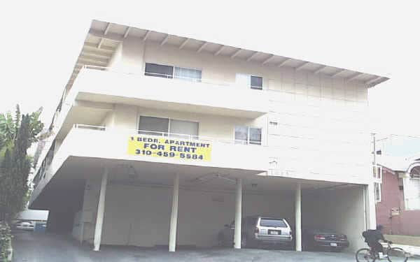 Building Photo - San Vicente -1013