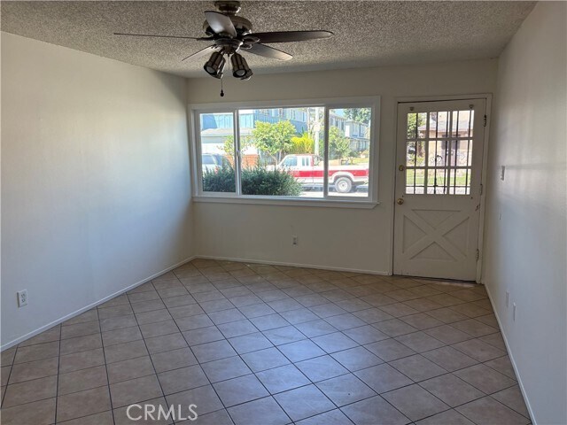 Photo - 21 Scottsdale Dr N